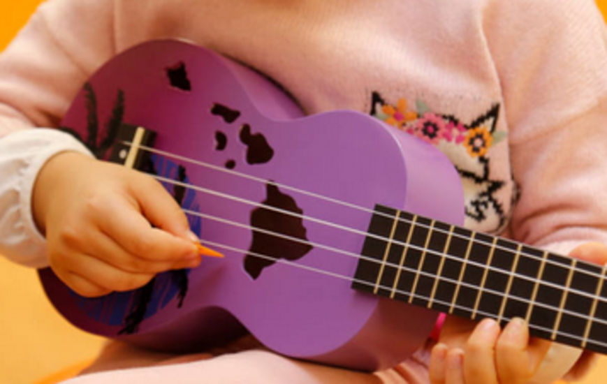 UKULELE