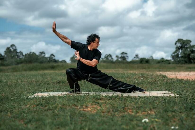 QI CONG MEDITATION / TAI CHI CHUAN