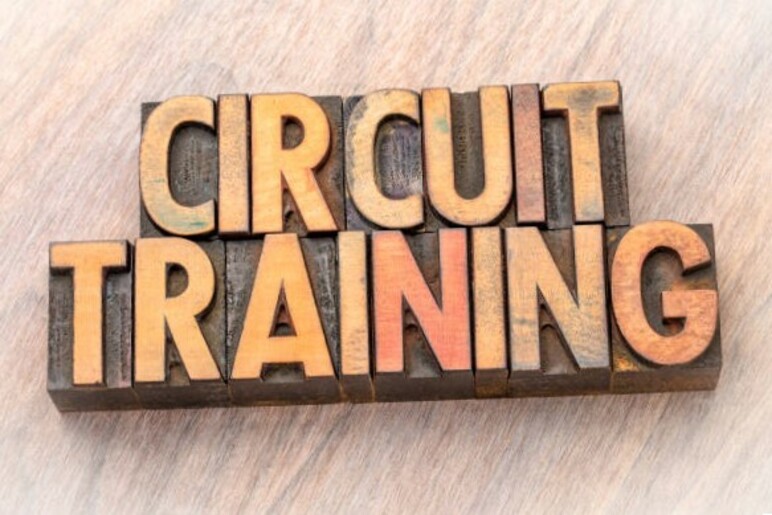 CIRCUIT TRAINING